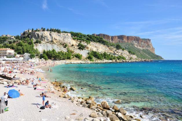 Les Barques, Vue Splendide Sur Le Port De Cassis Apartment Exterior photo