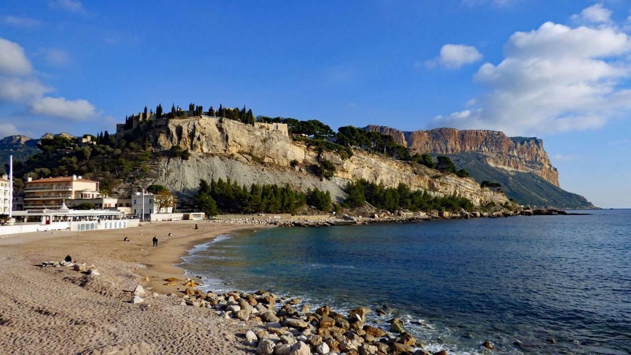 Les Barques, Vue Splendide Sur Le Port De Cassis Apartment Exterior photo